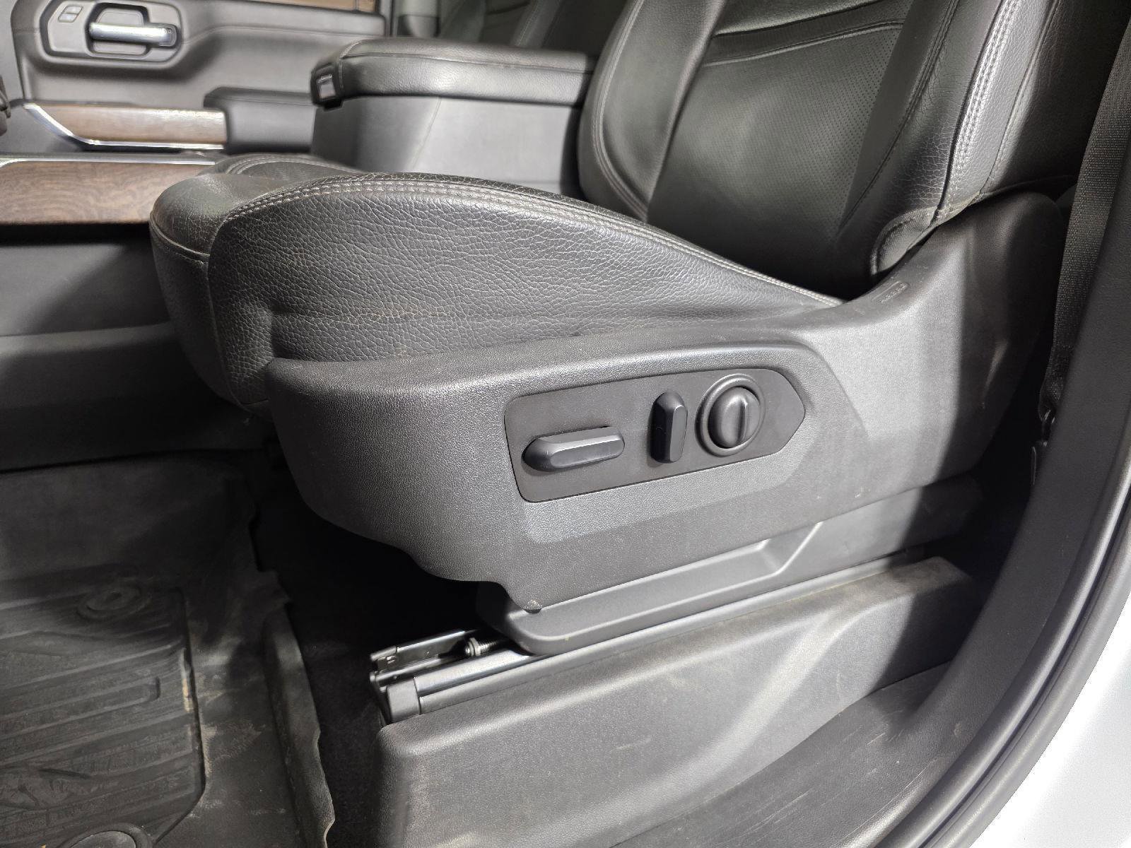 Used 2020 GMC Sierra 2500 Denali w/ Denali Ultimate Package image 15