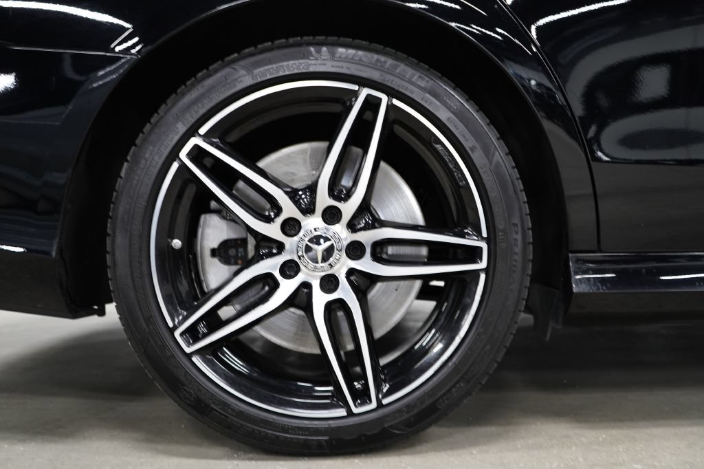 Used 2020 Mercedes-Benz E 450 4MATIC Sedan image 34