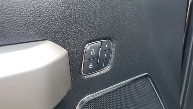 Used 2017 Ford F250 Lariat w/ Lariat Ultimate Package image 7