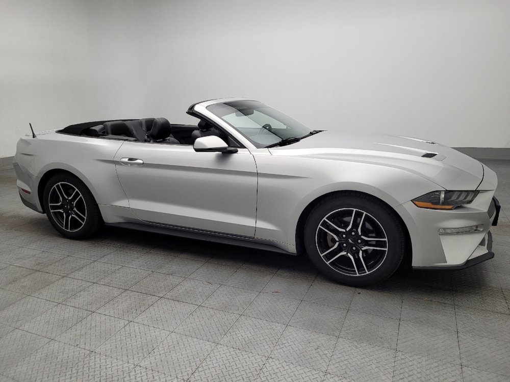 Used 2018 Ford Mustang Premium RWD image 11