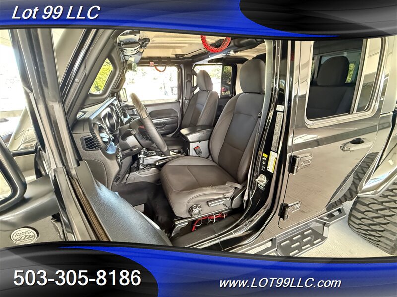 Used 2022 Jeep Gladiator Sport AWD/4WD image 12