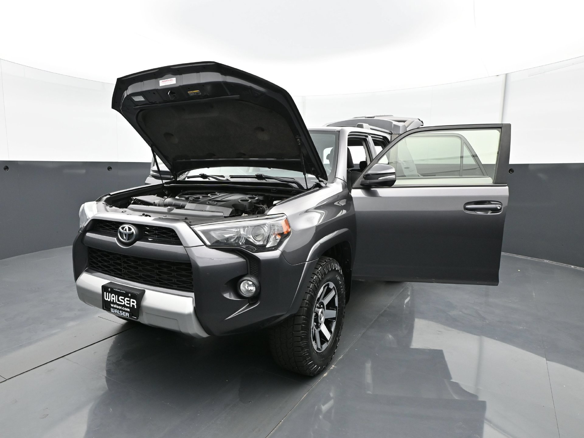 Used 2019 Toyota 4Runner TRD Off-Road Premium AWD/4WD image 31
