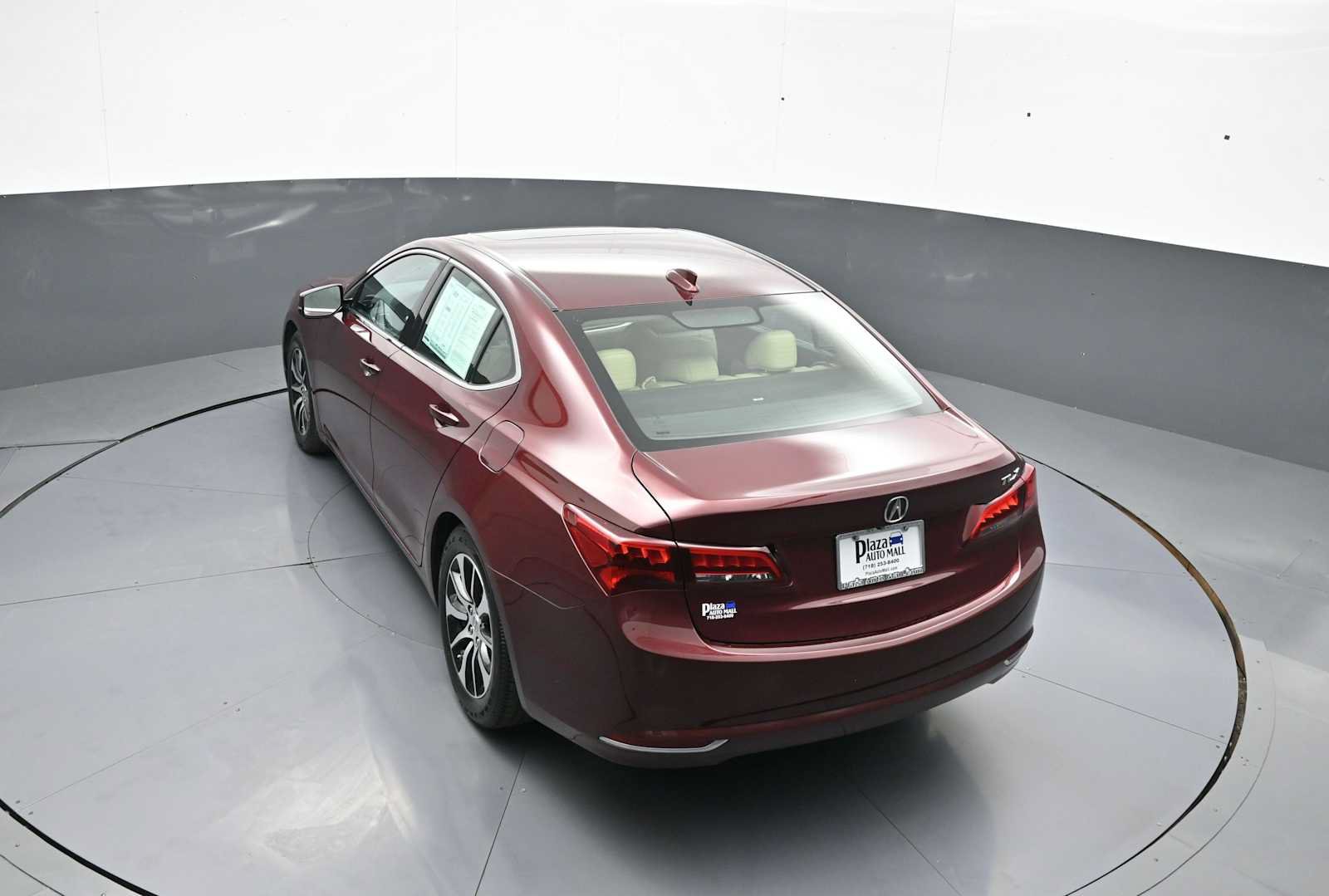 Used 2015 Acura TLX w/ Technology Package FWD image 40