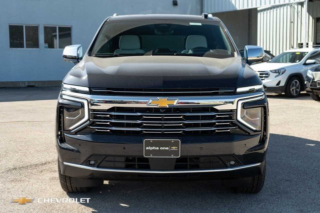 New 2026 Chevrolet Suburban Premier RWD image 2