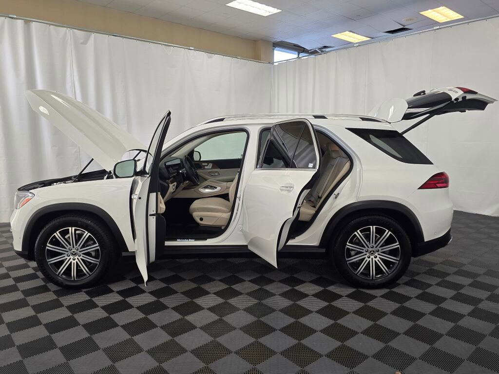 Certified 2025 Mercedes-Benz GLE 350 4MATIC image 12