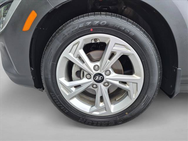 Used 2023 Hyundai Kona SEL w/ Convenience Package FWD image 24