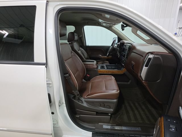 Used 2014 Chevrolet Silverado 1500 High Country w/ High Country Premium Package AWD/4WD image 28