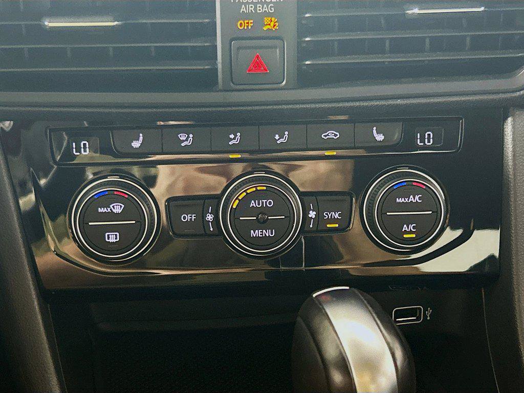 Used 2019 Volkswagen Jetta SE FWD image 16