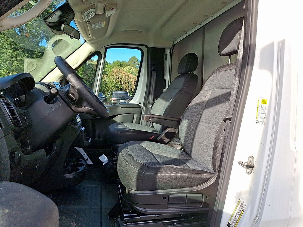 Used 2023 RAM ProMaster 3500 FWD image 8
