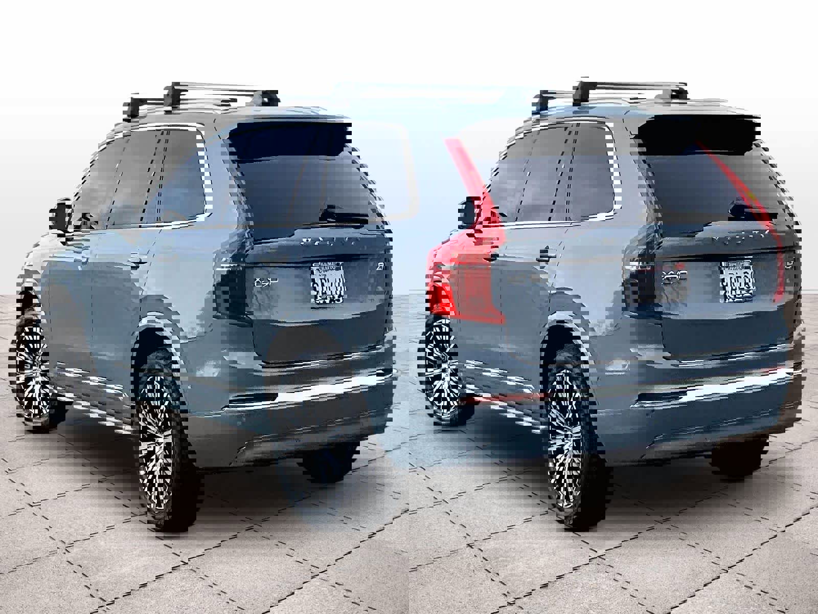 Used 2023 Volvo XC90 B6 Plus w/ Protection Package Premier image 15