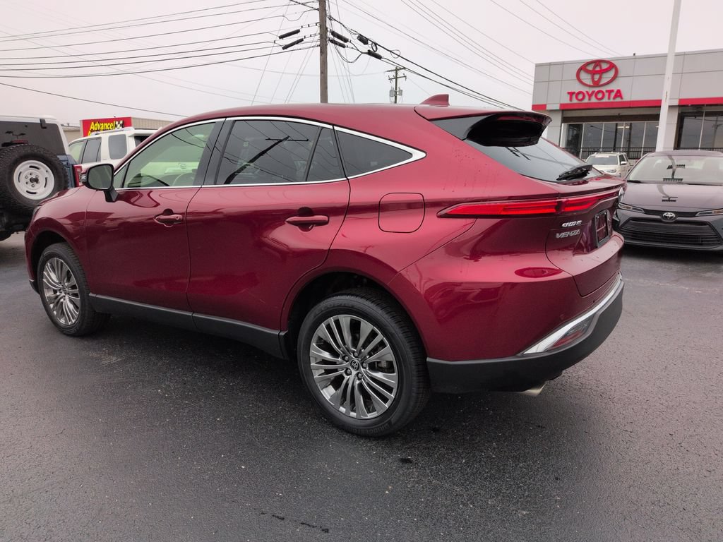 Certified 2022 Toyota Venza Limited w/ Advanced Technology Package AWD/4WD image 3