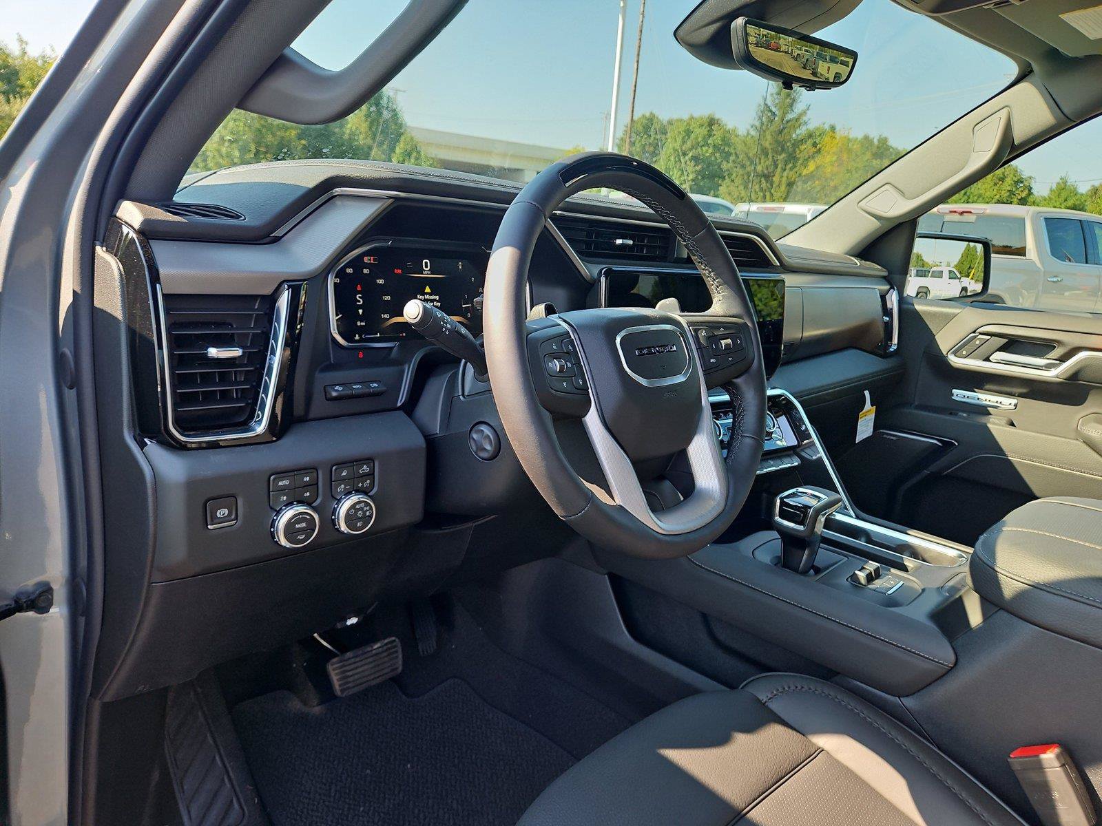 New 2026 GMC Sierra 1500 Denali w/ Technology Package AWD/4WD image 16