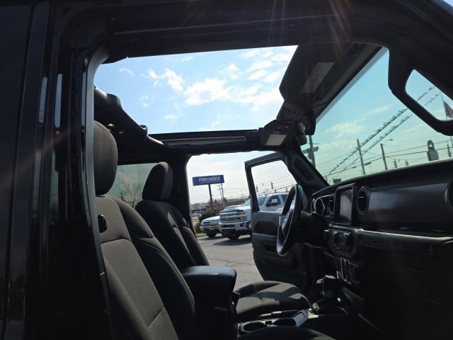 Used 2021 Jeep Wrangler Unlimited Sport w/ Sun And Sound Package AWD/4WD image 39