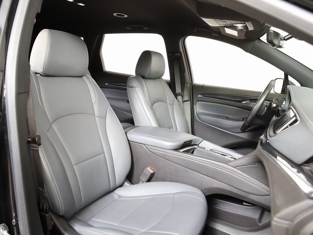 Used 2024 Buick Enclave Premium image 7