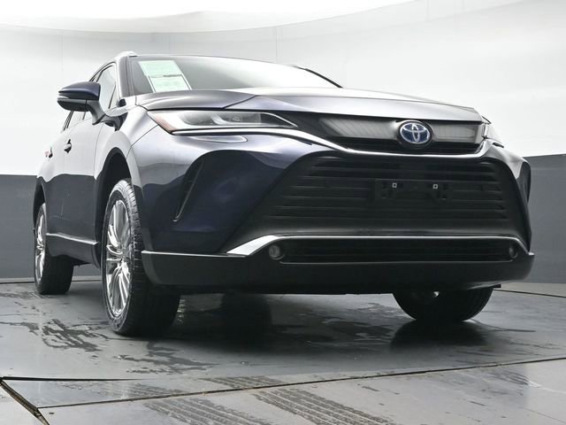 Used 2024 Toyota Venza XLE AWD/4WD image 38