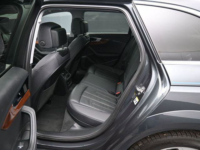 Used 2023 Audi A4 2.0T allroad Premium Plus w/ Premium Plus Package AWD/4WD image 30