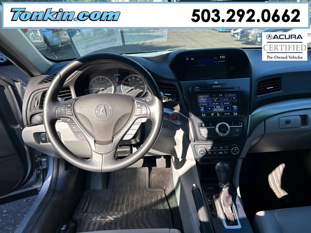 Used 2017 Acura ILX FWD image 12