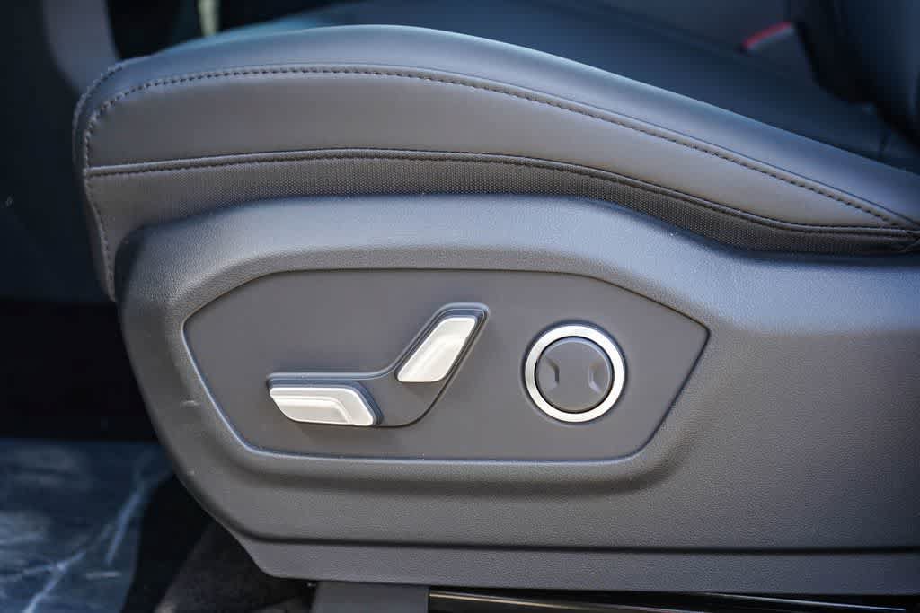 New 2026 Hyundai Santa Fe XRT AWD/4WD image 21