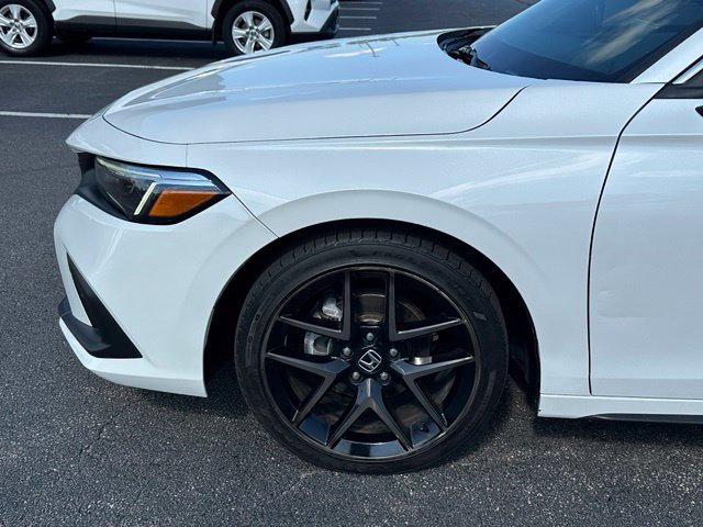 Used 2022 Honda Civic Sport Touring image 7
