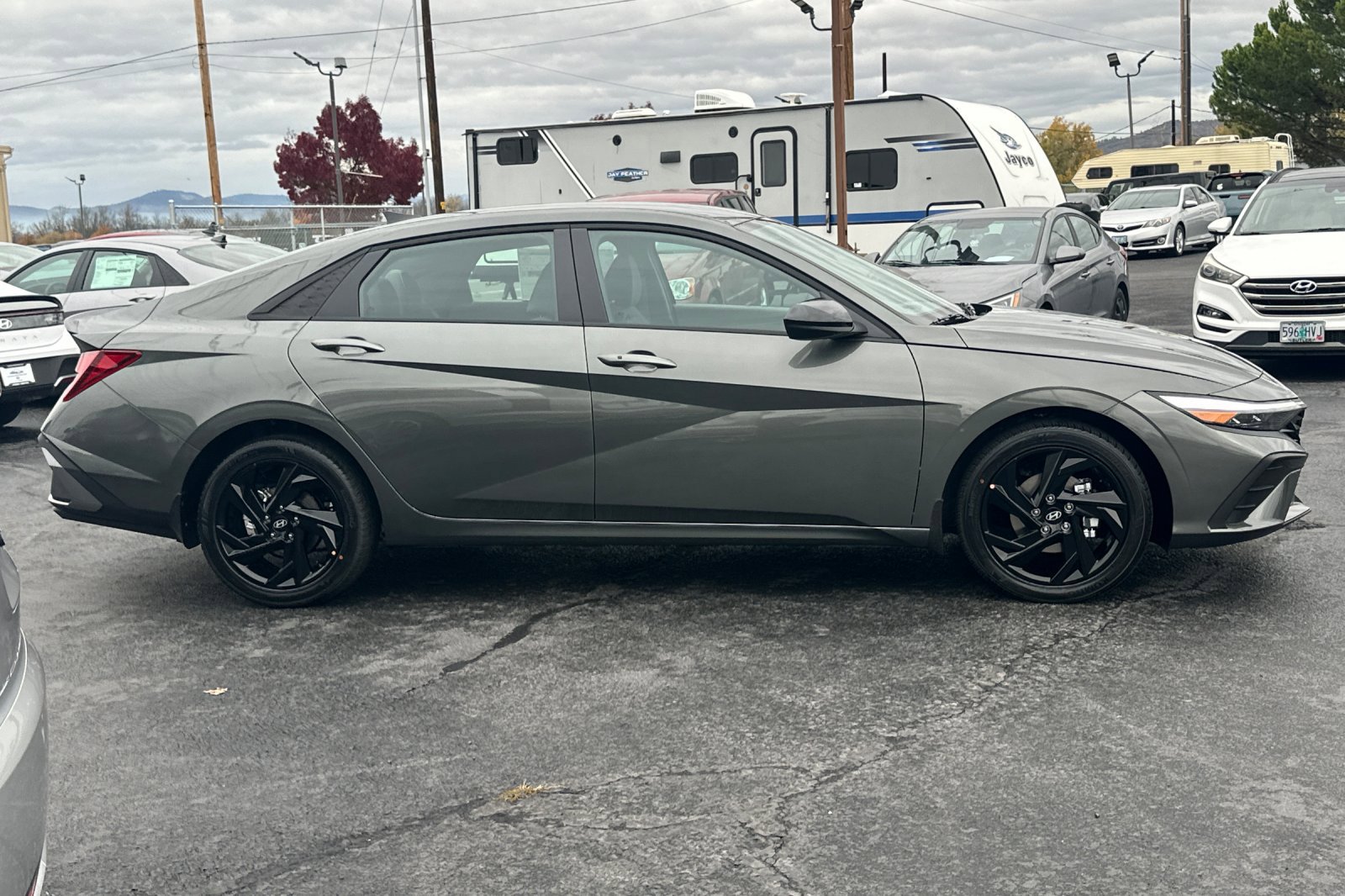 New 2026 Hyundai Elantra Sport FWD image 3