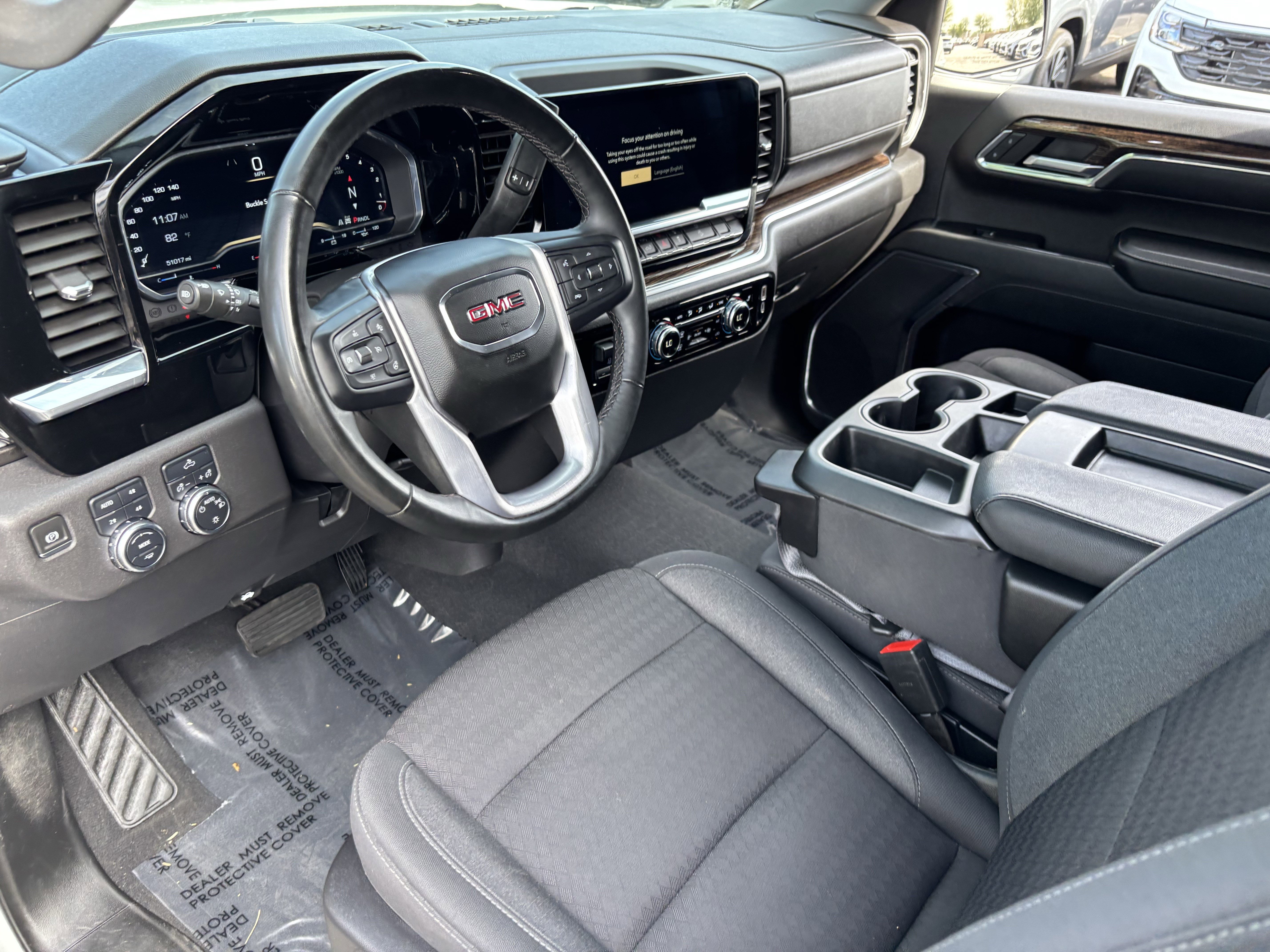 Used 2023 GMC Sierra 1500 SLE image 17