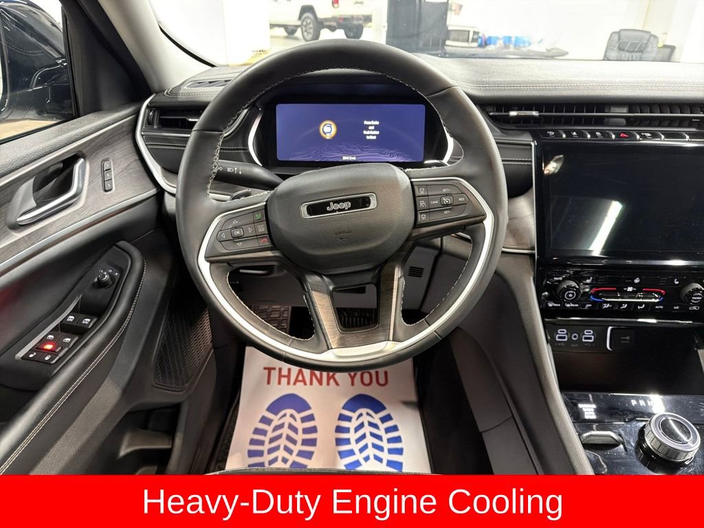 Used 2023 Jeep Grand Cherokee Limited w/ Trailer Tow Prep Group (B) image 15