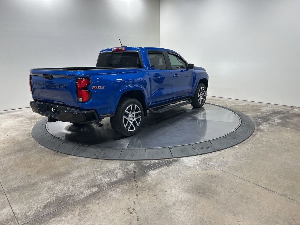 Used 2023 Chevrolet Colorado Z71 w/ Z71 Convenience Package 2 image 5