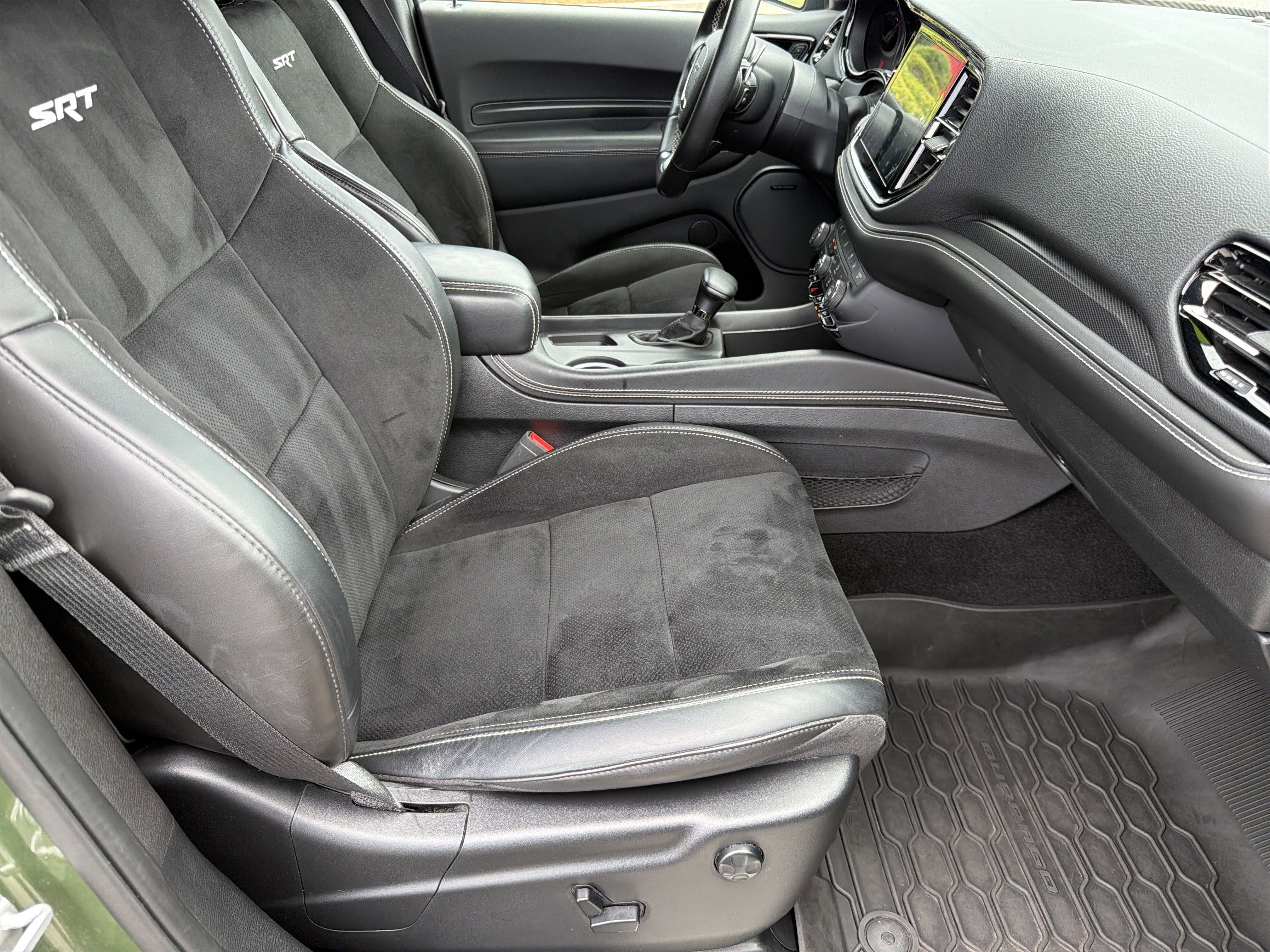 Used 2021 Dodge Durango SRT w/ Technology Group AWD/4WD image 23