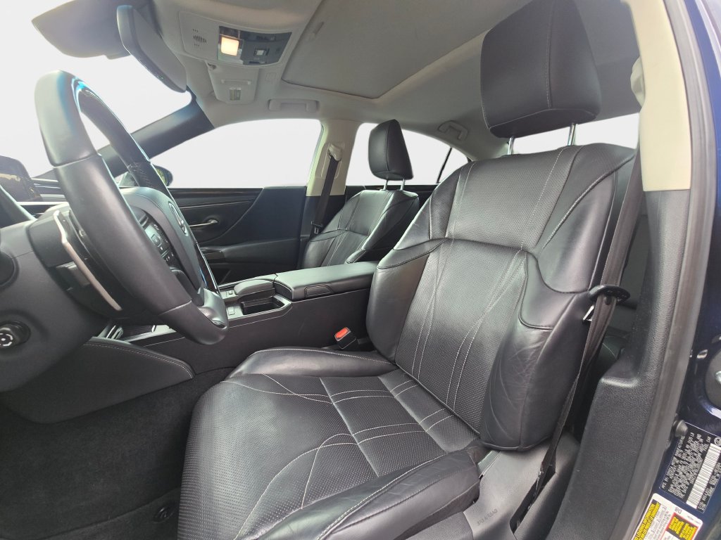 Certified 2020 Lexus ES 350 w/ Luxury Package FWD image 17