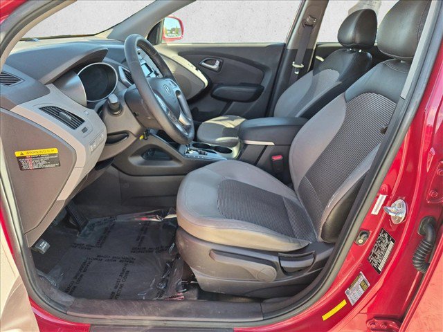 Used 2011 Hyundai Tucson GLS FWD image 16