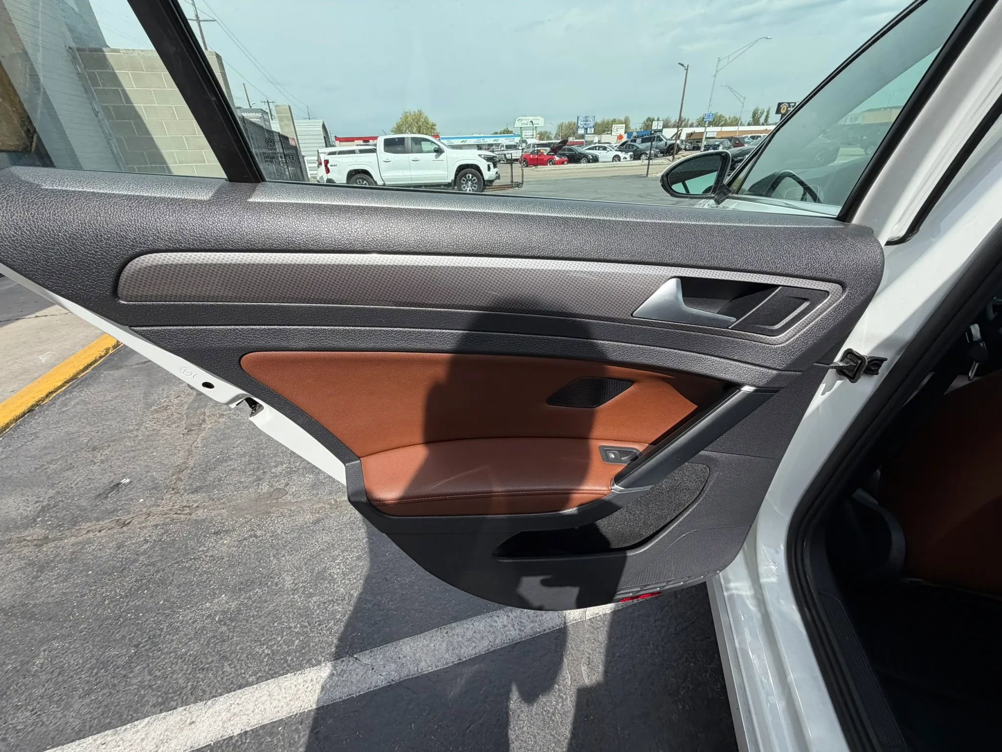 Used 2018 Volkswagen Golf Alltrack SEL image 18