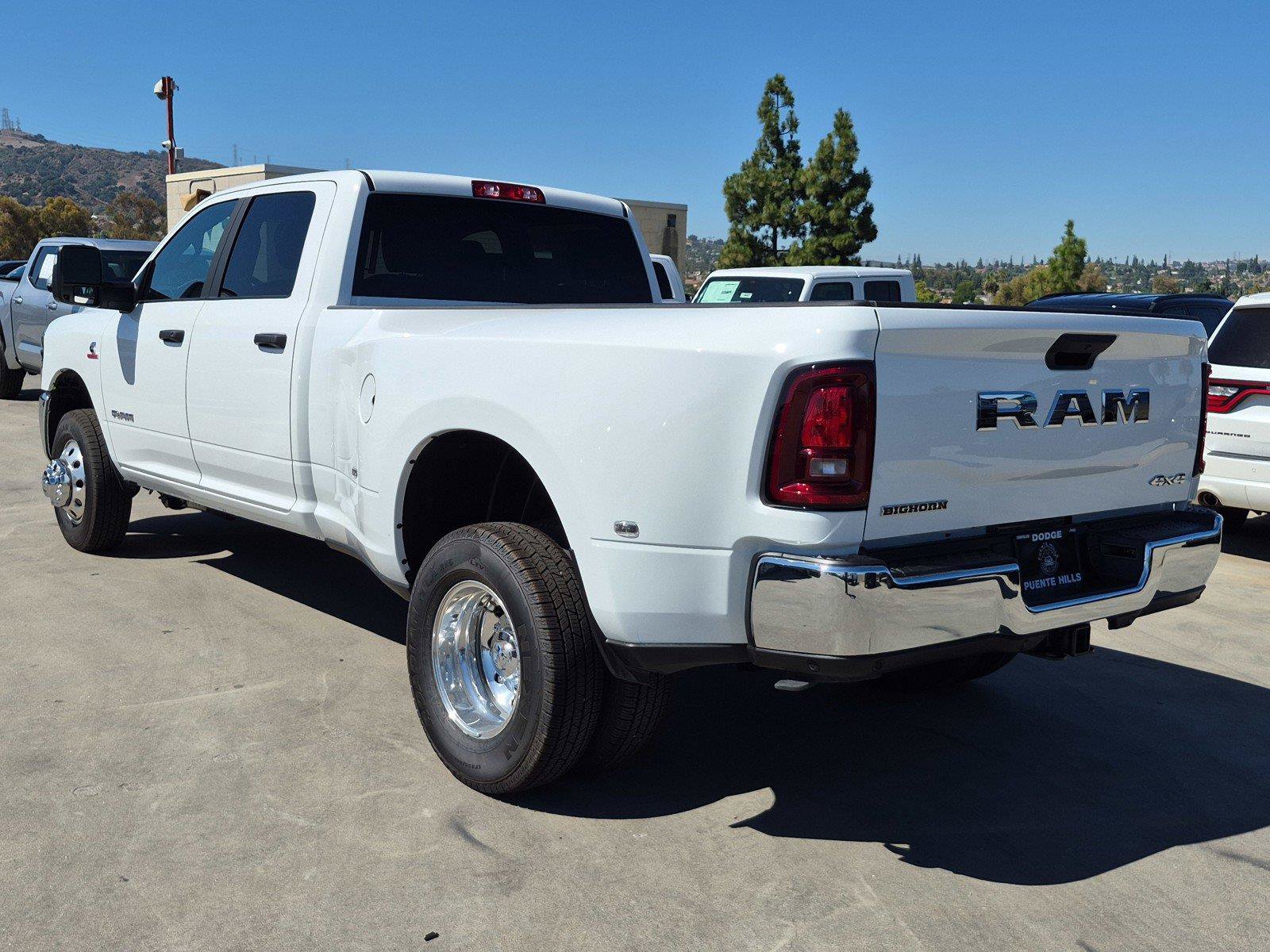 New 2026 RAM 3500 Big Horn AWD/4WD image 4