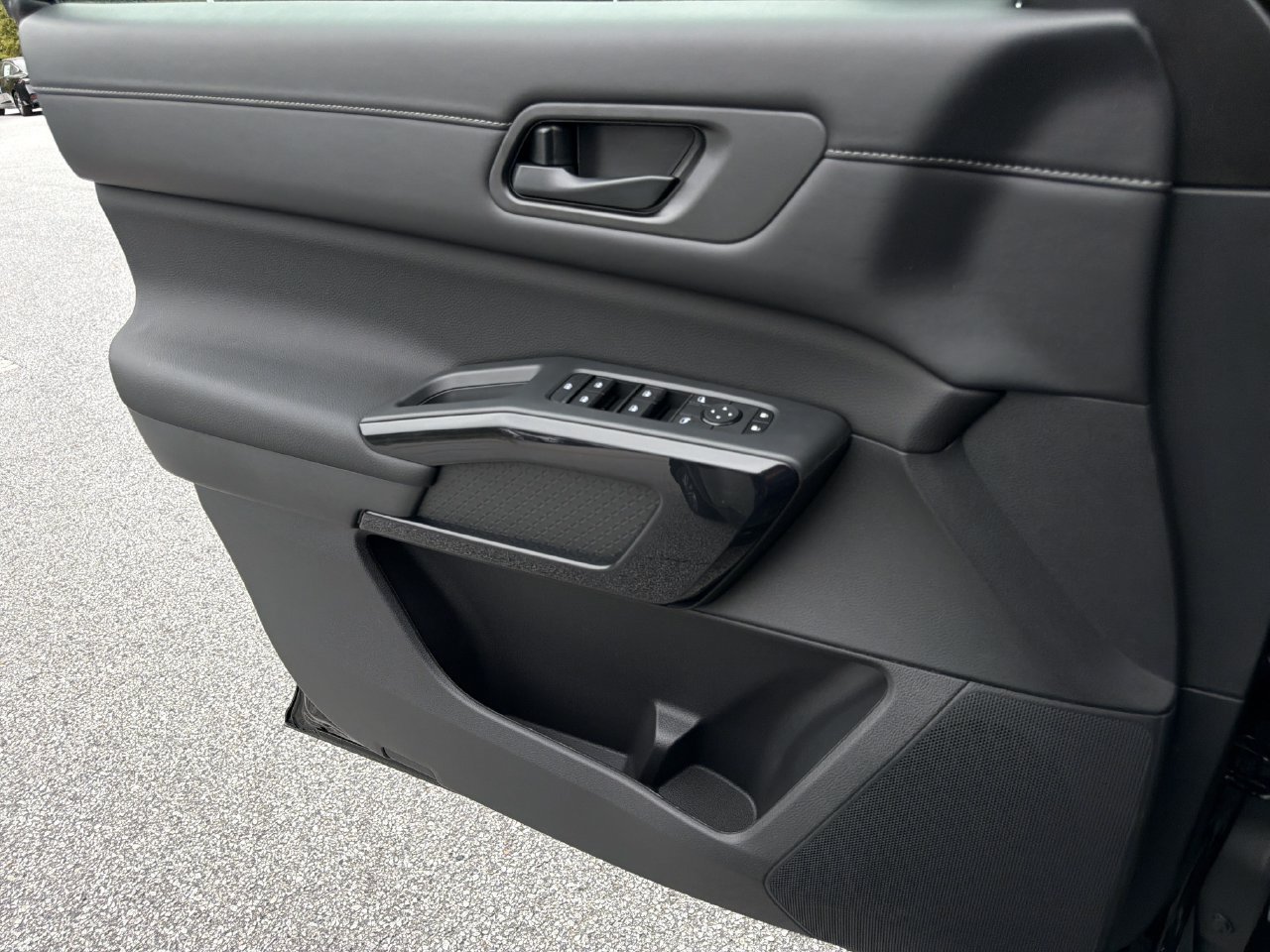 New 2026 Nissan Pathfinder SV FWD image 14