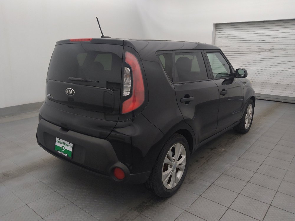 Used 2015 Kia Soul + FWD image 9