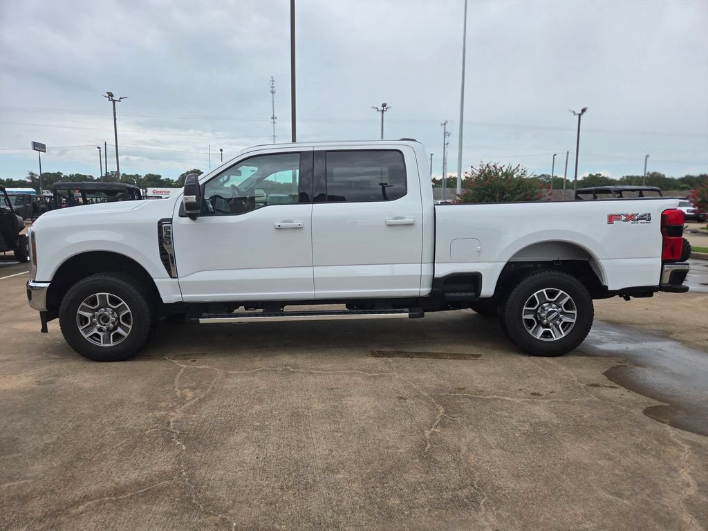 Used 2025 Ford F350 Lariat w/ FX4 Off-Road Package AWD/4WD image 8