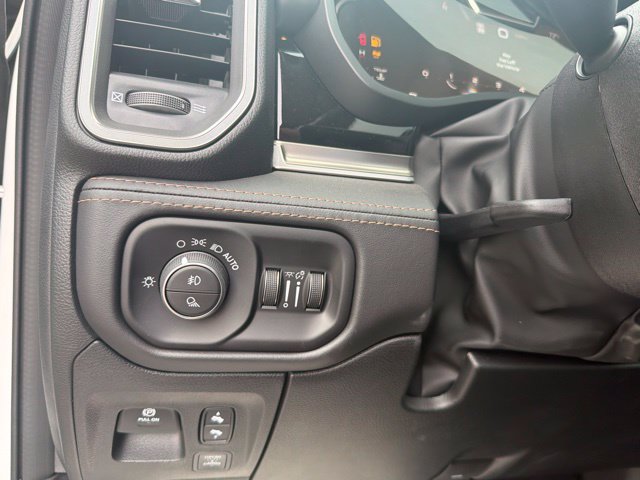New 2026 RAM 1500 Tungsten AWD/4WD image 31