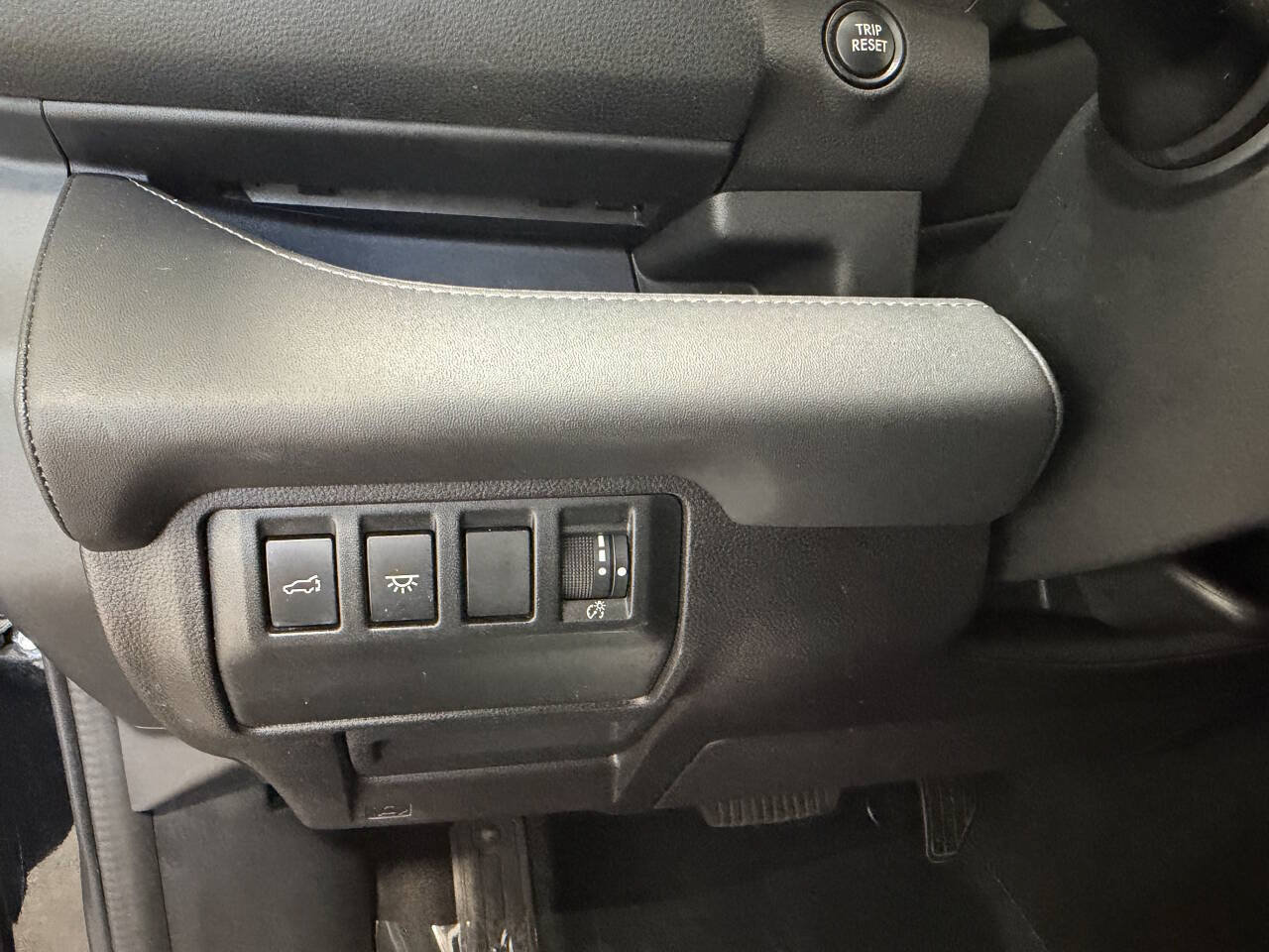 Used 2023 Subaru Ascent Limited AWD/4WD image 22