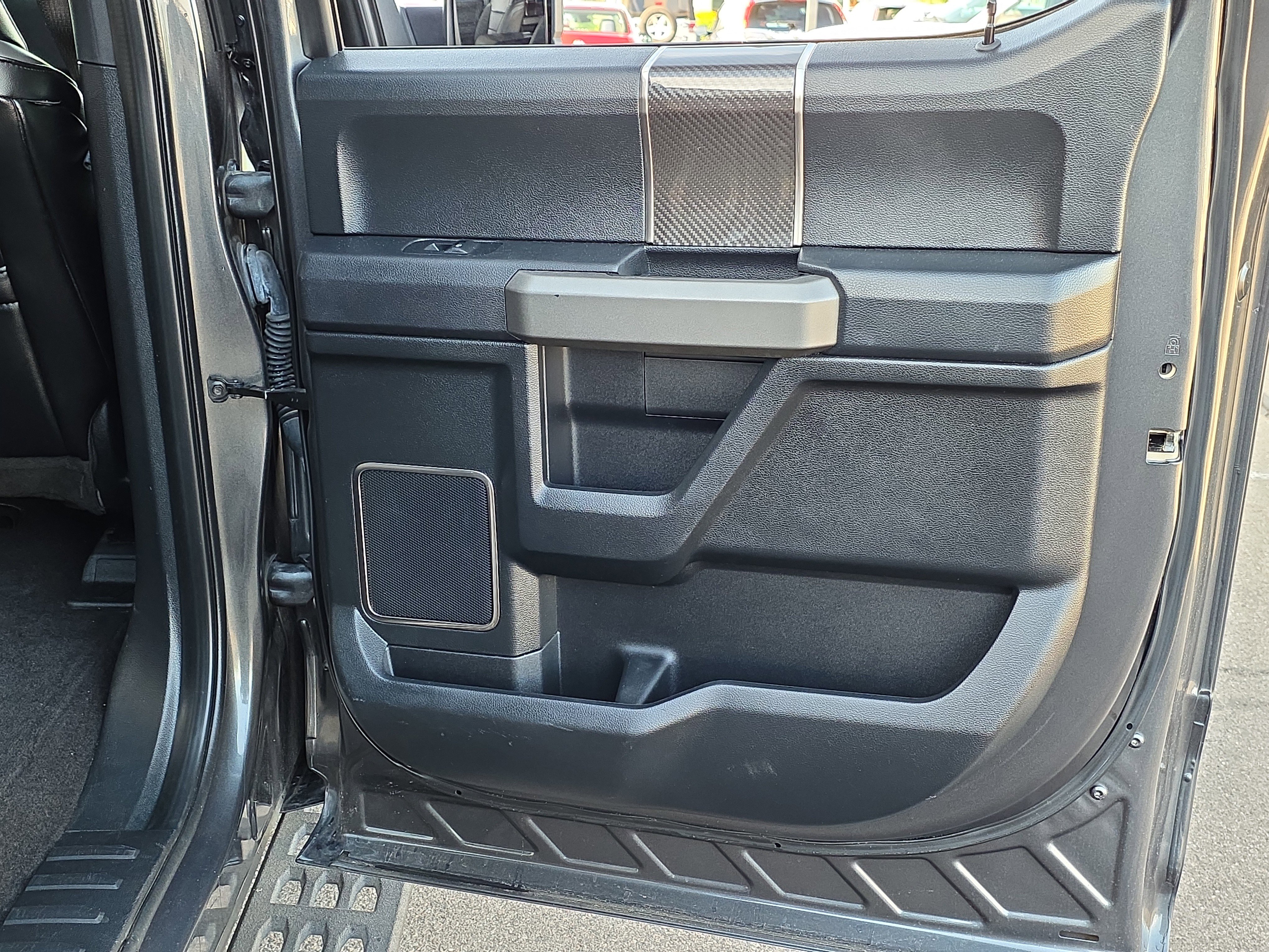 Used 2020 Ford F150 Raptor w/ Equipment Group 802A Luxury image 37