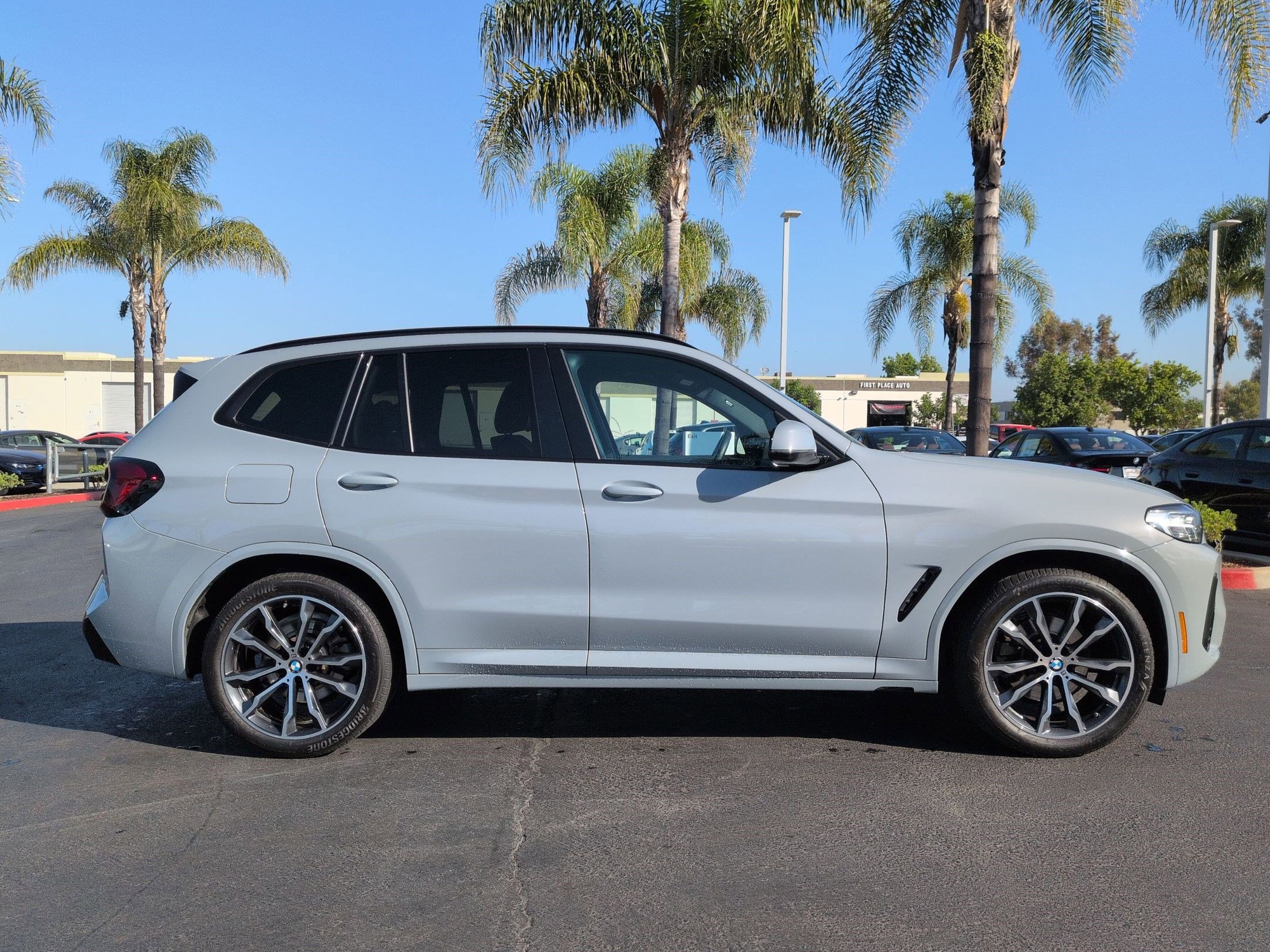 Used 2022 BMW X3 sDrive30i w/ M Sport Package 2 RWD image 11