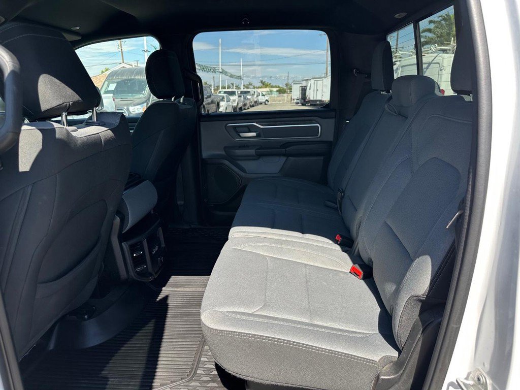 Used 2021 RAM 1500 Big Horn image 33