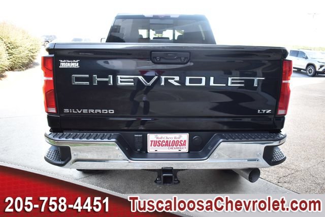 Certified 2024 Chevrolet Silverado 2500 LTZ w/ LTZ Premium Package AWD/4WD image 8