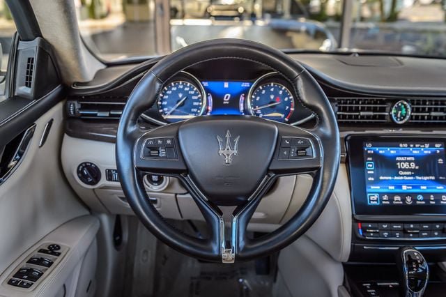 Used 2018 Maserati Quattroporte S GranLusso RWD image 31