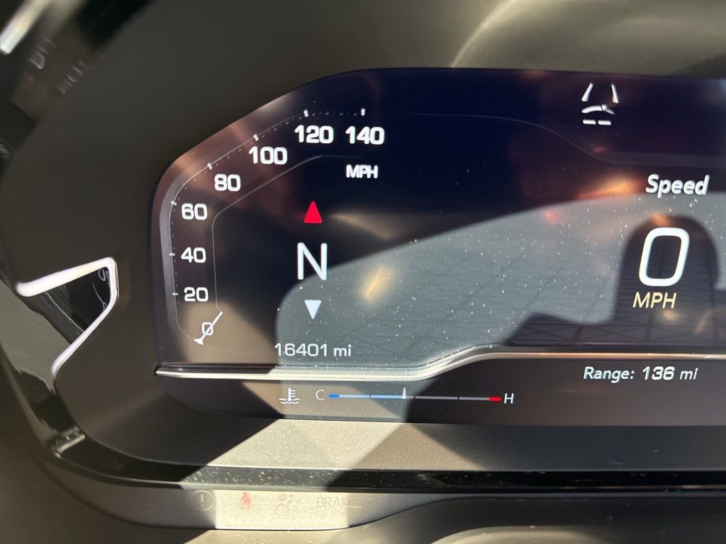 Used 2024 GMC Yukon Denali image 29