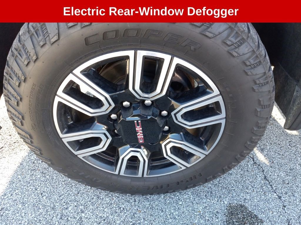 Used 2022 GMC Sierra 2500 AT4 w/ AT4 Premium Plus Package image 14