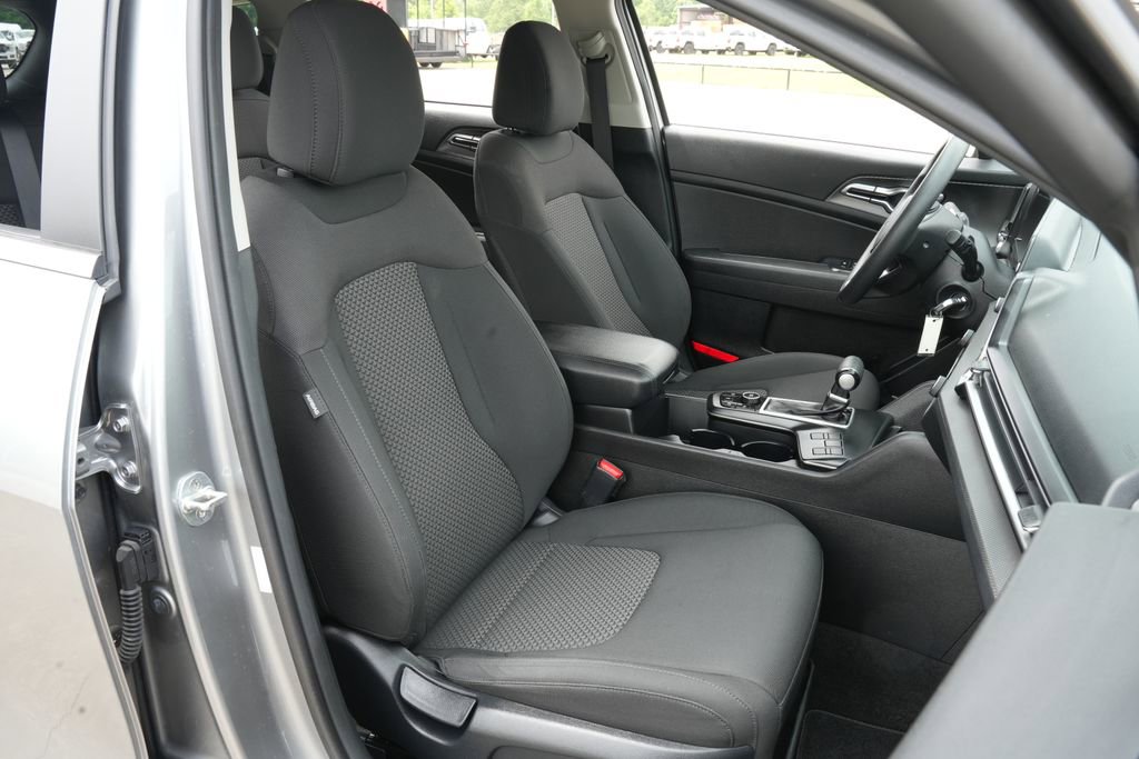 Used 2023 Kia Sportage LX FWD image 21