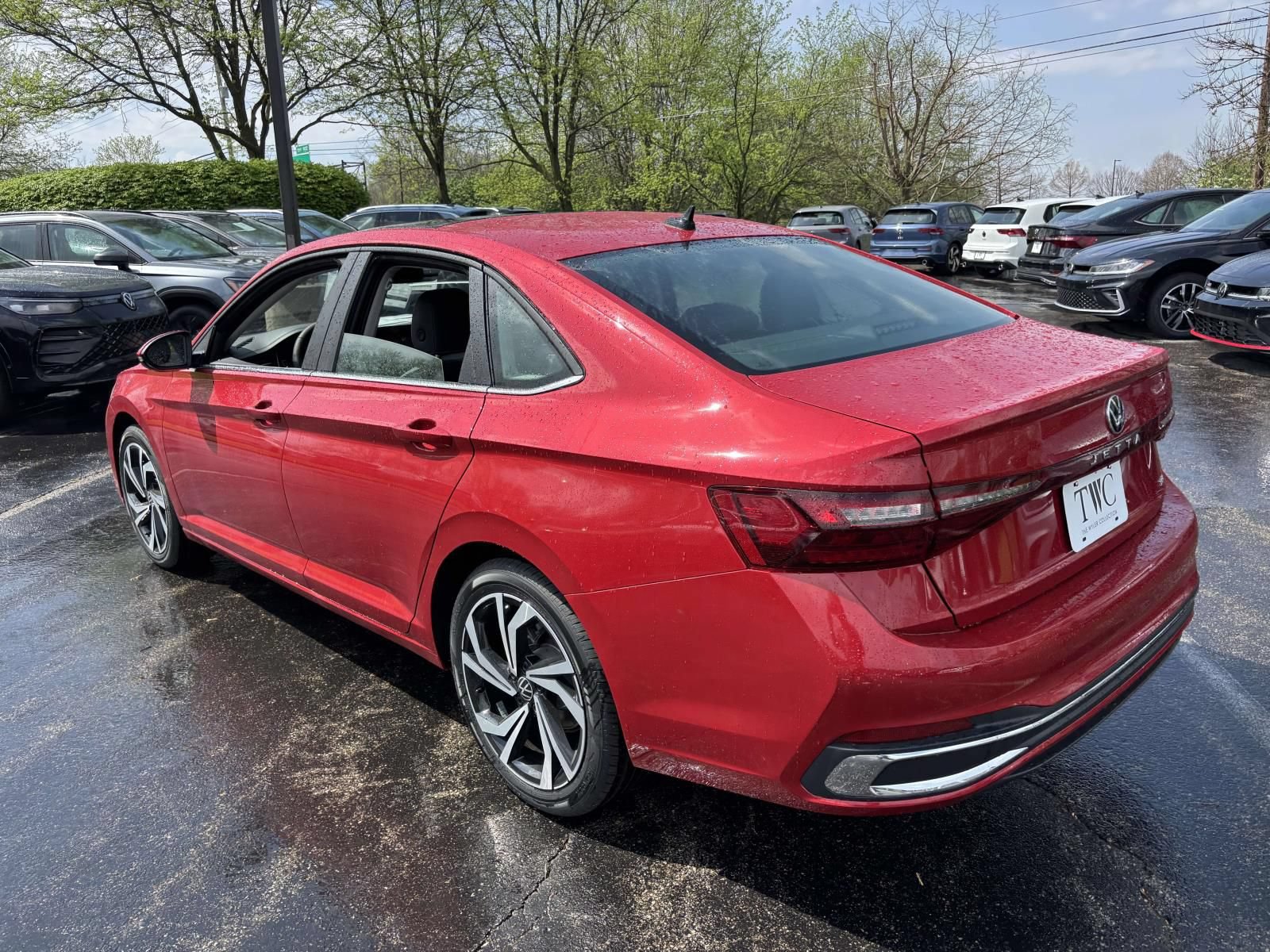 New 2026 Volkswagen Jetta SEL FWD image 7