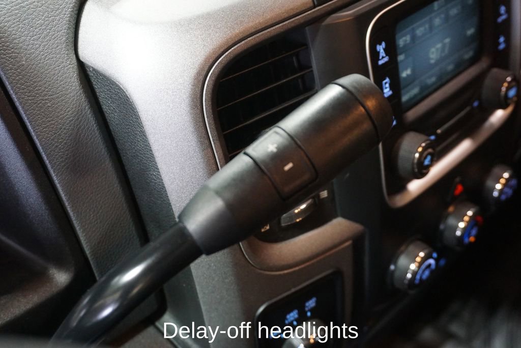 Used 2018 RAM 1500 Express image 19