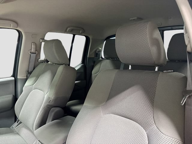 Used 2014 Nissan Frontier SV AWD/4WD image 18