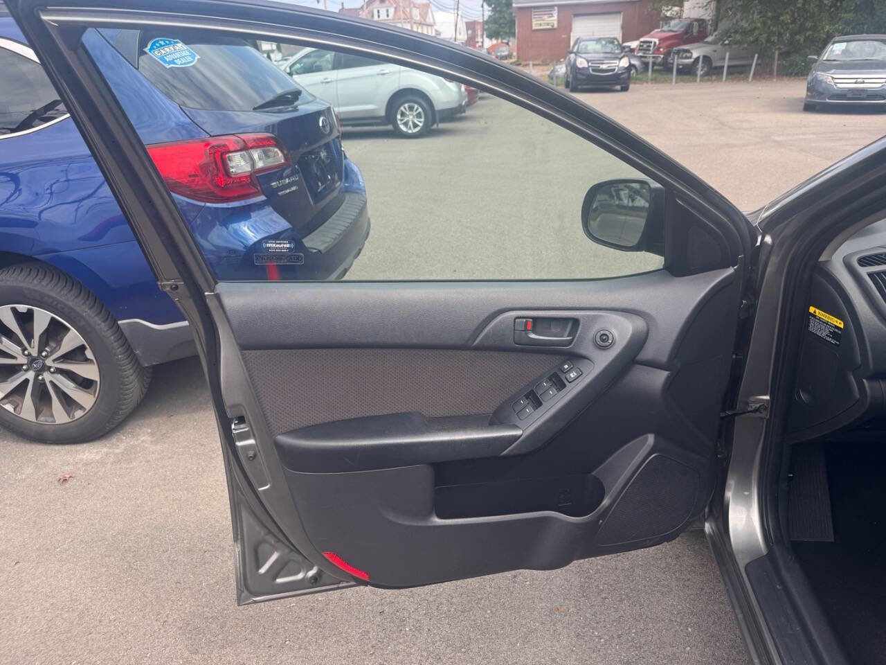 Used 2012 Kia Forte EX w/ Fuel Economy Pkg image 9