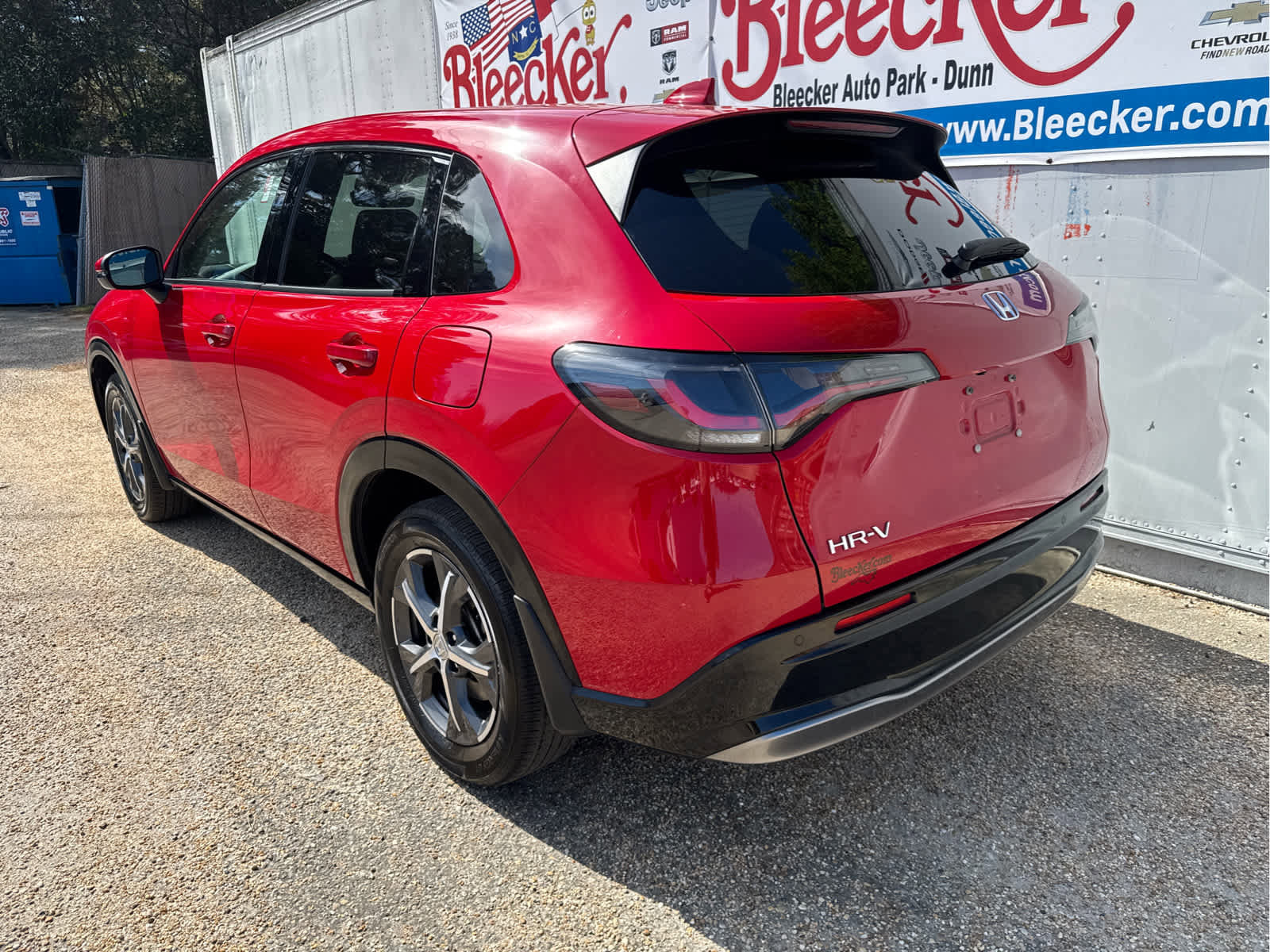 Used 2024 Honda HR-V EX-L image 8